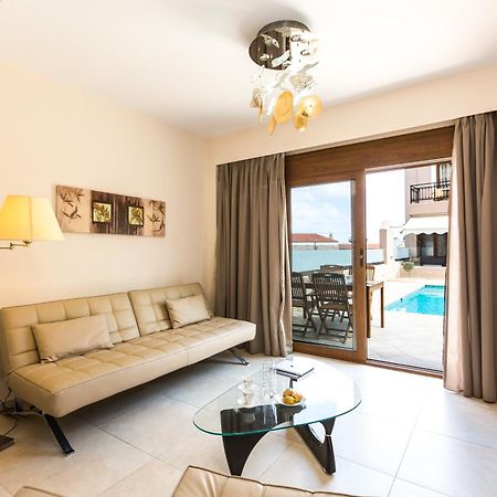 Pantheon Villas & Suites Vlikhádha Pokój zdjęcie