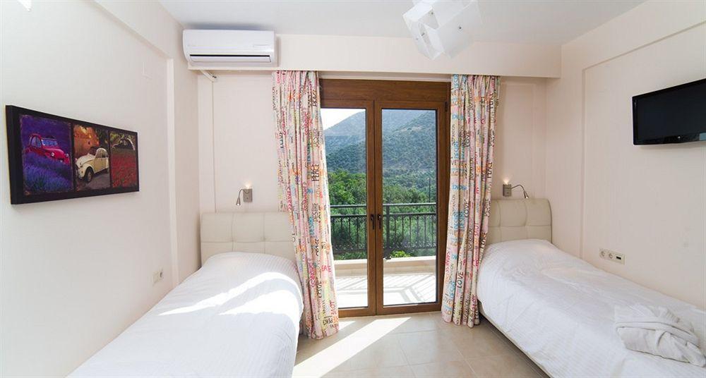 Pantheon Villas & Suites Vlikhádha Zewnętrze zdjęcie
